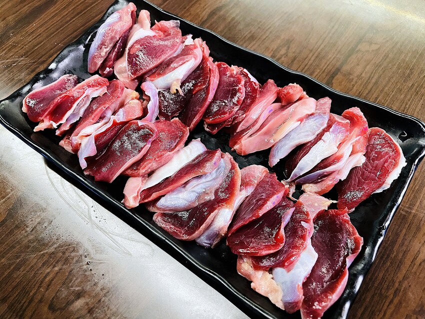 【東安快炒薑母鴨】桃園平鎮深夜美食！『薑母鴨』『熱炒』推薦！價格親民隨便點都好吃！桃園多人聚餐首選！