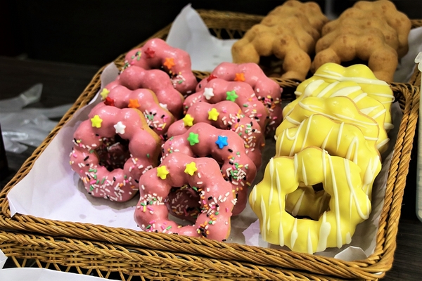 台灣麻糬主題館：【南投市景點】台灣麻糬主題館~ 免費參觀又可試吃好吃麻糬 喜愛甜點的人千萬別錯過這裡