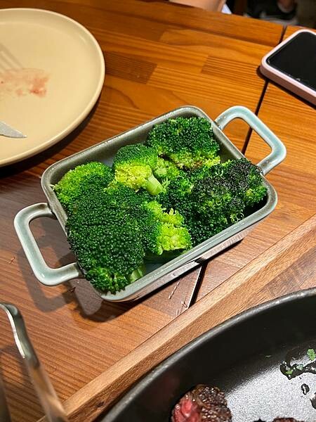 新北林口-教父牛排新展店 單點路線選擇更多｜Amber Hill