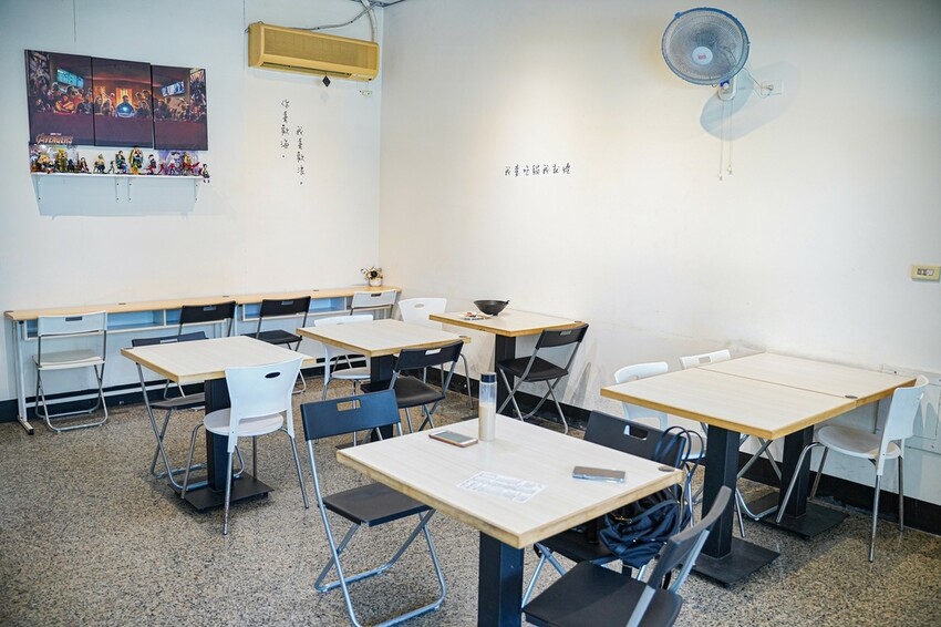 高雄美食｜東港直送海鮮超澎湃鍋燒/湯頭鮮甜好喝丼飯份量十足CP值高/D.K Kitchen選料鍋燒