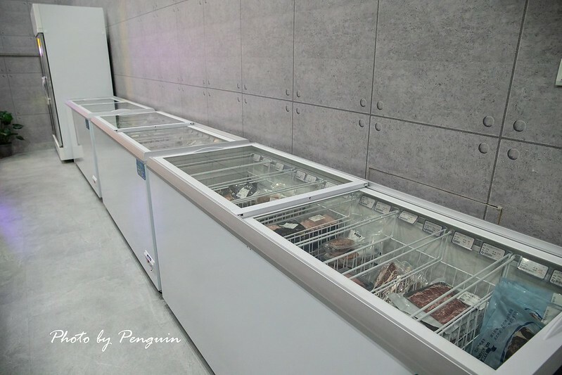 台南．安平區．老吳海陸燒肉．399元就能吃到優質肉品．家庭聚餐、親朋好友相揪來品嘗美味燒肉