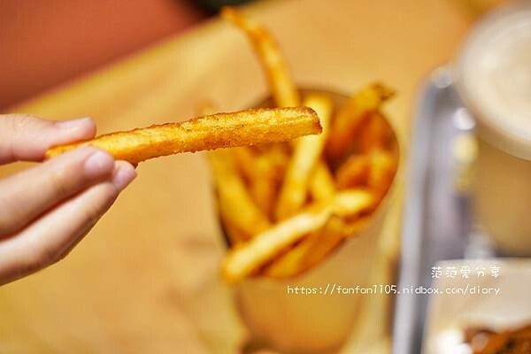 【大安區韓式炸雞】ZAC ZAG 一楽炸雞 必點去骨半半炸雞 台北必吃炸雞 (13).JPG 【大安區韓式炸雞】ZAC ZAG 一楽炸雞 必點去骨半半炸雞 台北必吃炸雞 (13).JPG