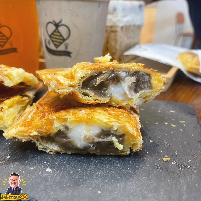 期間限定日式焙茶系列 週年慶優惠活動送可頌鯛魚燒！