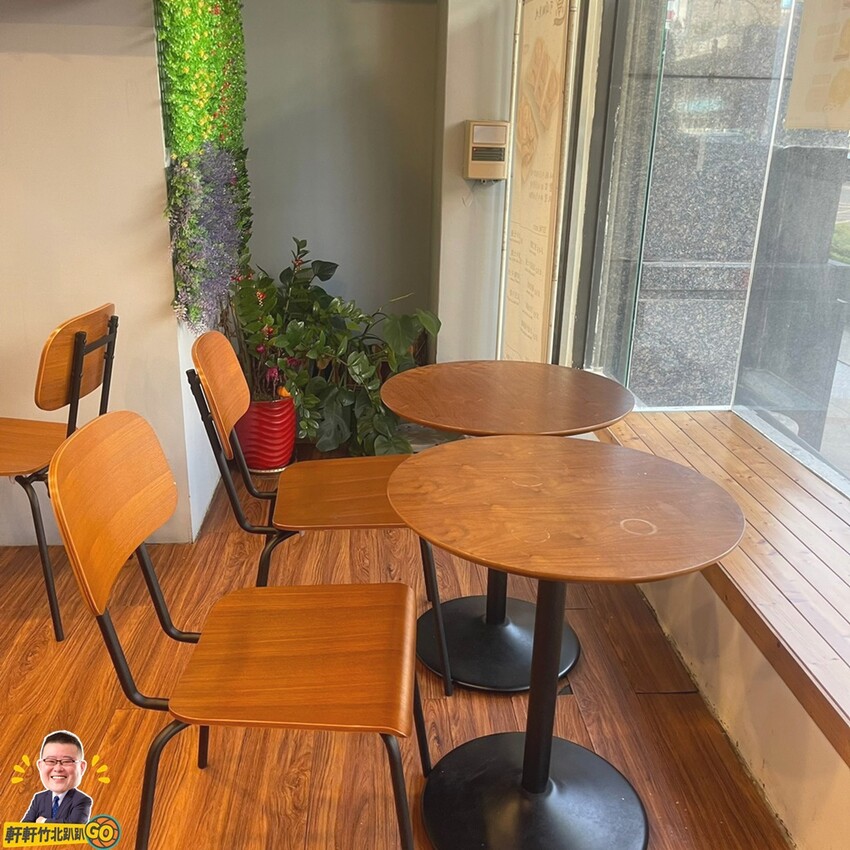 期間限定日式焙茶系列 週年慶優惠活動送可頌鯛魚燒！