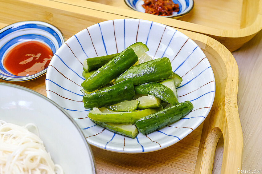 香Q油飯配佛跳牆,吉日起油飯·煲湯·手路菜,總鋪師傳承好手藝,煲湯手路菜一人獨享好幸福!