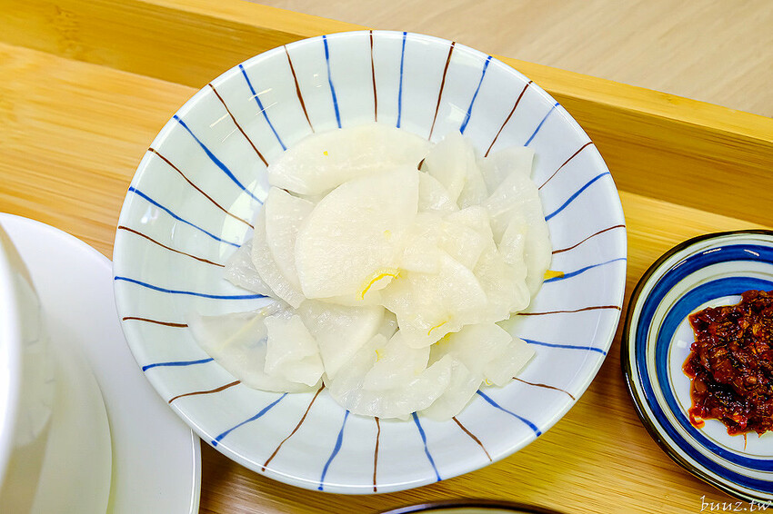 香Q油飯配佛跳牆,吉日起油飯·煲湯·手路菜,總鋪師傳承好手藝,煲湯手路菜一人獨享好幸福!