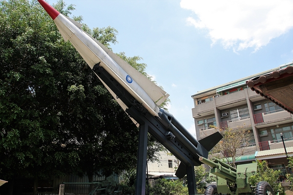軍史公園：【南投集集景點】軍史公園 ~南投自行車半日遊軍事迷最愛