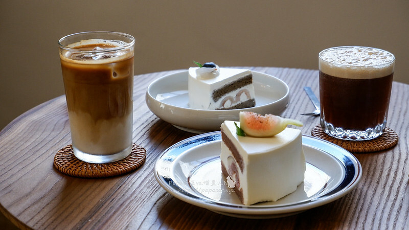 台中西區 |咖啡 鐵木 Ironwood台中草悟店 擠進草悟道咖啡戰區 今天想喝點什麼…別忘了點蛋糕