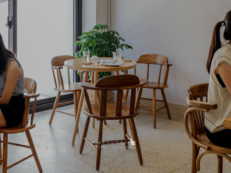 台中西區 |咖啡 鐵木 Ironwood台中草悟店 擠進草悟道咖啡戰區 今天想喝點什麼…別忘了點蛋糕