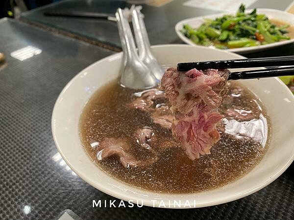 台南北區牛肉湯推薦 24小時營業 阿安牛肉清湯 牛肉湯專賣店 台南宵夜 2022阿安牛肉湯菜單 炒青菜