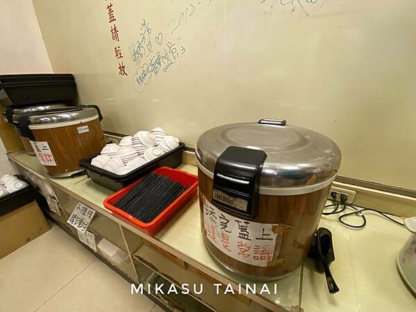 台南北區牛肉湯推薦 24小時營業 阿安牛肉清湯 牛肉湯專賣店 台南宵夜 2022阿安牛肉湯菜單