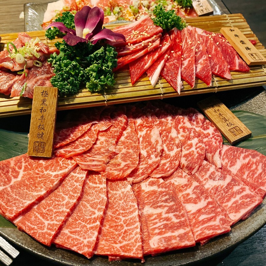 桃園市桃園區桃園藝文特區手沖咖啡廳推薦｜ML coffee 慕光咖啡工作室，一進門就聞到的咖啡香，而且價格不貴根本就是咖啡