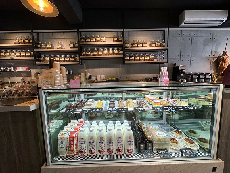 慕光咖啡工作室(ML coffee) | 物超所值的車庫咖啡館。(桃園咖啡館/精品手沖咖啡 /自家烘焙/桃園下午茶)