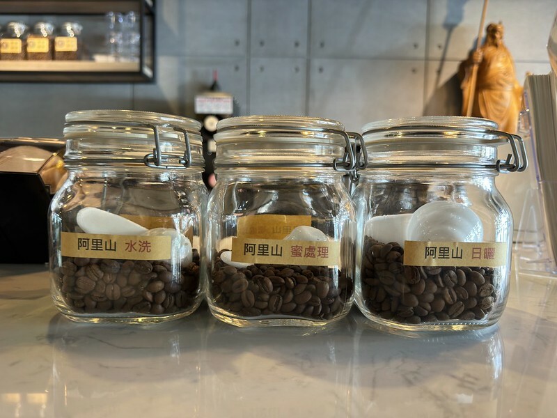 慕光咖啡工作室(ML coffee) | 物超所值的車庫咖啡館。(桃園咖啡館/精品手沖咖啡 /自家烘焙/桃園下午茶)
