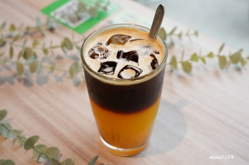 桃園咖啡廳推薦|慕光咖啡工作室~職人手沖咖啡專門店、限量冰滴咖啡、週三輕拿鐵特價中