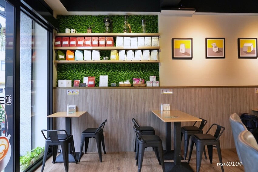 桃園咖啡廳推薦|慕光咖啡工作室~職人手沖咖啡專門店、限量冰滴咖啡、週三輕拿鐵特價中