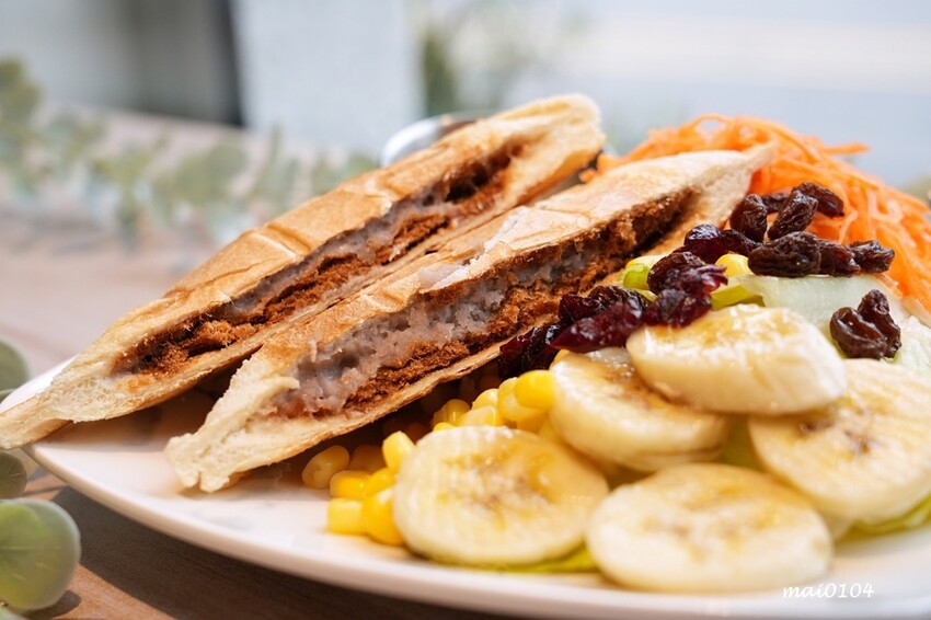 桃園咖啡廳推薦|慕光咖啡工作室~職人手沖咖啡專門店、限量冰滴咖啡、週三輕拿鐵特價中