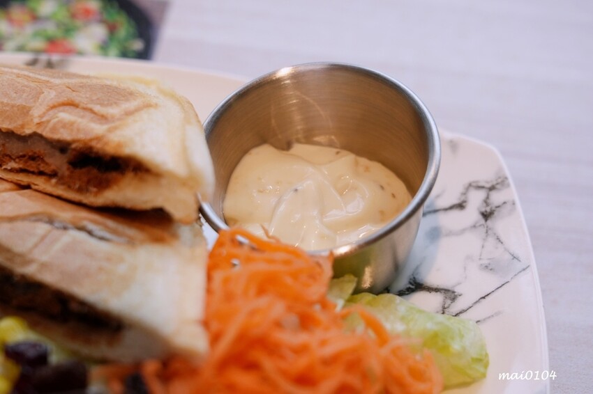 桃園咖啡廳推薦|慕光咖啡工作室~職人手沖咖啡專門店、限量冰滴咖啡、週三輕拿鐵特價中