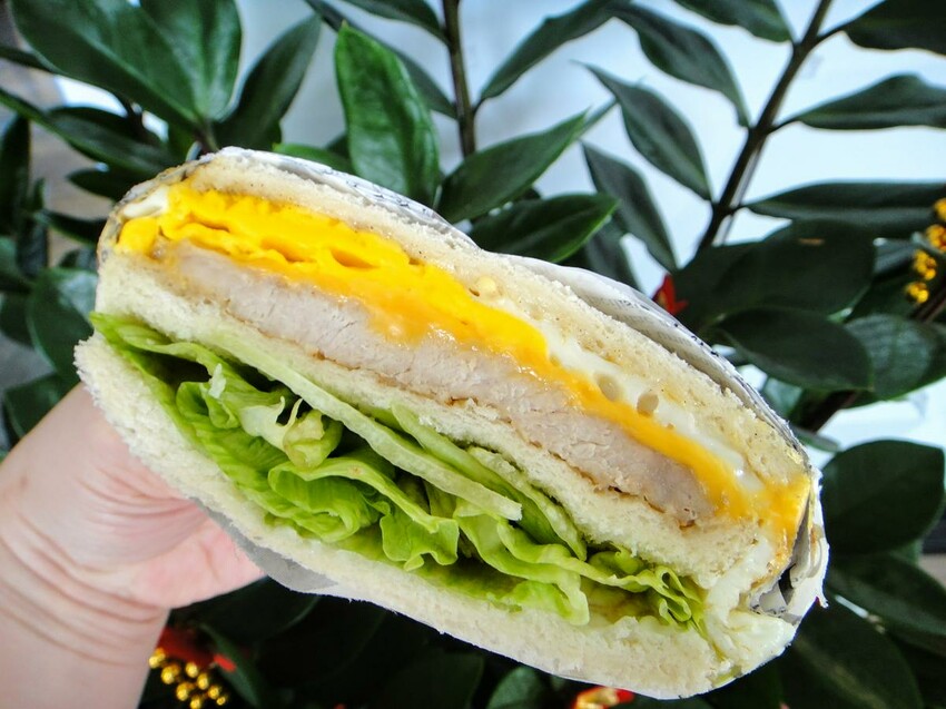 【美食】「6:35 早午餐 台北民生店」炒泡麵、肉蛋吐司,行天宮早午餐推薦、中山區早午餐推薦 附菜單