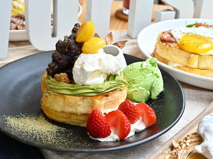 Ivorish東京超人氣法式吐司台中精誠店｜隱身在巷弄中的老宅人氣早午餐店，十週年聯名七三茶堂法式吐司，限量販售～