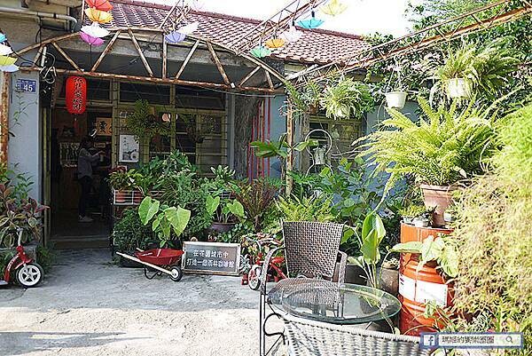 南投景點【中興新村散策】第一次來就愛慘的中興新村-漫遊文創眷村園區/每個角落都好好拍-還有吃不完的美食