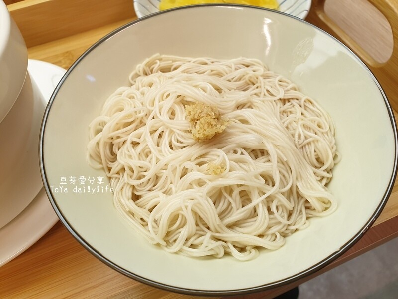 吉日起｜文青風裝潢的油飯、煲湯、手路菜 🌱豆芽愛吃在台中