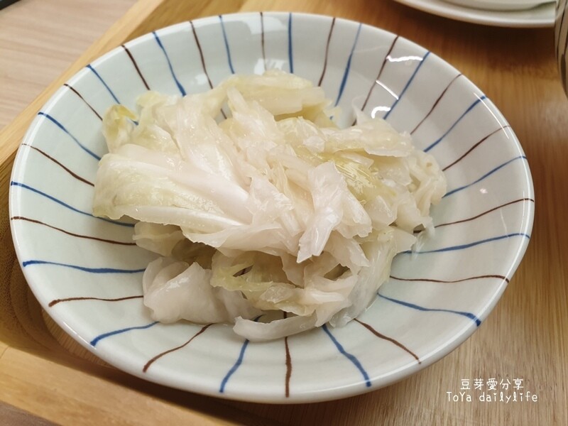 吉日起｜文青風裝潢的油飯、煲湯、手路菜 🌱豆芽愛吃在台中