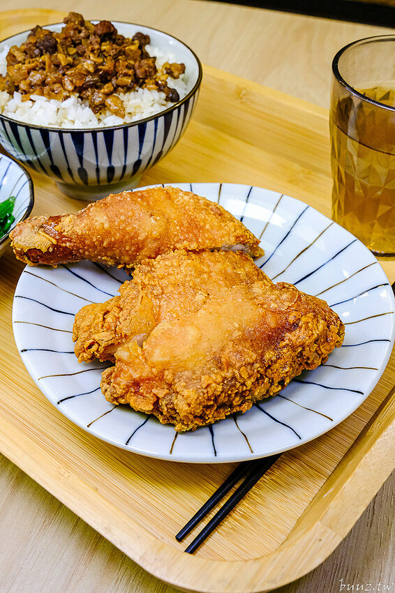 麻油雞腿麵線溫潤不燥,吉日起總鋪師傳傳承手路菜、香Q油飯,澎湃佛跳牆年菜限量推出!