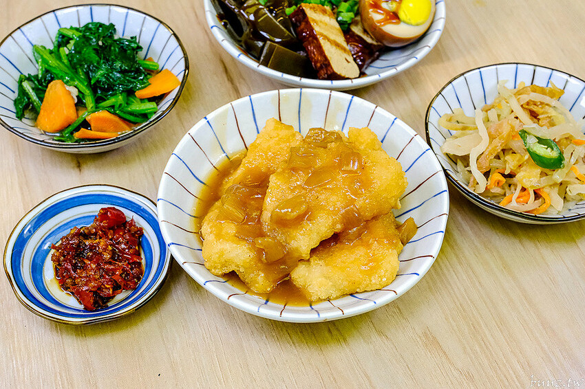 麻油雞腿麵線溫潤不燥,吉日起總鋪師傳傳承手路菜、香Q油飯,澎湃佛跳牆年菜限量推出!