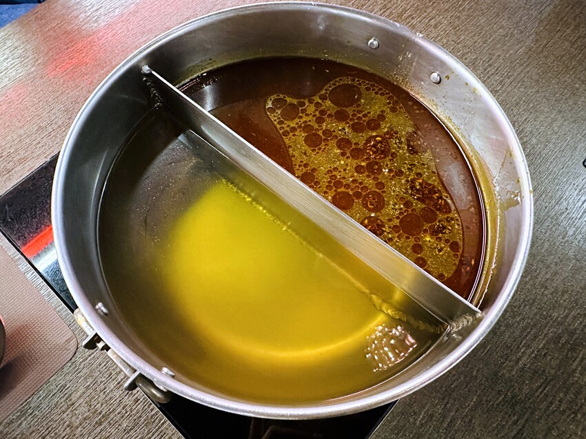 【紅九九個人鴛鴦鍋 松山店】一個人就開吃的麻辣鍋！正宗川味麻辣鍋 x 九宮格雙人套餐，松山區美食推薦！