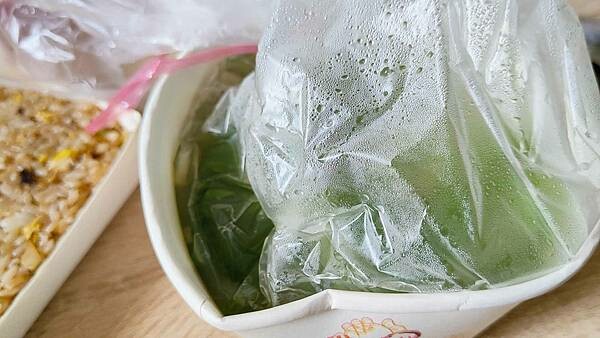 【中和美食】大眾小吃｜４０元蛋炒飯！絕無僅有的超級銅板美食炒飯店