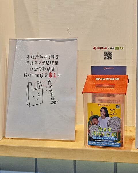 喜樂私廚健康餐盒|鼓山區美食|大推牛排餐盒|再加點炒蛋份量有三倍|11穀米與烤時蔬搭配出健康餐盒|食材料理烹煮皆使用耐熱酪梨油|