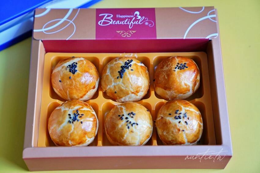 【台中】賴師傅蛋黃酥，只能預約沒有現場購買，隱身住宅區裡的神秘蛋黃酥專賣店