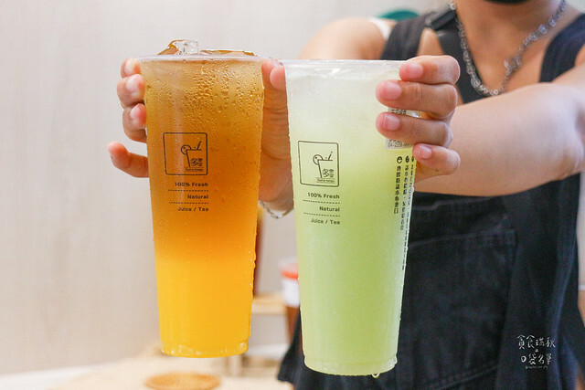 台中西屯|新鮮現榨果汁與茶湯完美融合。中科飲料推薦|柳香綠茶、芭芭檸檬、綠梅青青|多樂堂Tout le temp