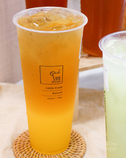 台中西屯|新鮮現榨果汁與茶湯完美融合。中科飲料推薦|柳香綠茶、芭芭檸檬、綠梅青青|多樂堂Tout le temp