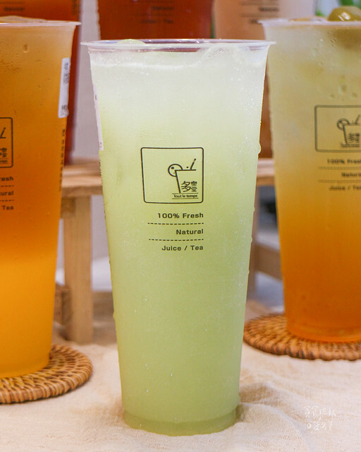 台中西屯|新鮮現榨果汁與茶湯完美融合。中科飲料推薦|柳香綠茶、芭芭檸檬、綠梅青青|多樂堂Tout le temp