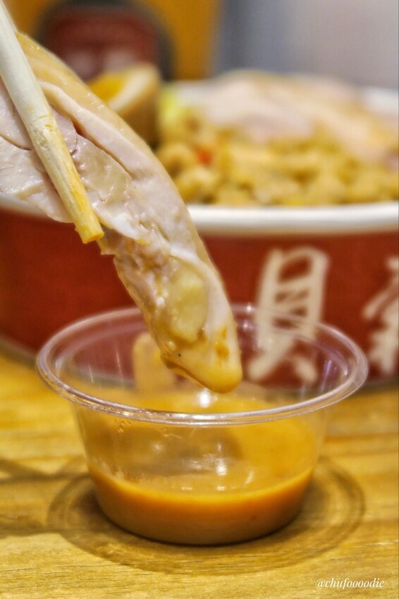 【貝穀南洋雞飯】異國料理泰式香米便當~將高級泰式料理打造成平價商業午餐 【貝穀南洋雞飯】異國料理泰式香米便當~將高級泰式料理打造成平價商業午餐