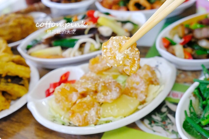 台中新社必吃推薦-頭嵙山香菇,菜單滿滿菇料理!熱炒美食也大推! - 棉花糖的天空