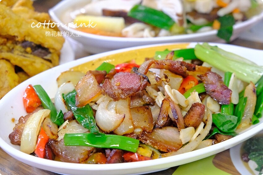 台中新社必吃推薦-頭嵙山香菇,菜單滿滿菇料理!熱炒美食也大推! - 棉花糖的天空