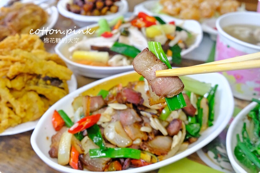 台中新社必吃推薦-頭嵙山香菇,菜單滿滿菇料理!熱炒美食也大推! - 棉花糖的天空