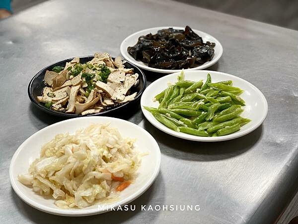 2022鳳山宵夜推薦 鳳山宵夜街 鳳山中山路宵夜 港都牛肉麵 鳳山牛肉麵推薦 鳳山牛肉麵菜單