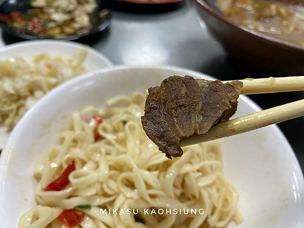 2022鳳山宵夜推薦 鳳山宵夜街 鳳山中山路宵夜 港都牛肉麵 鳳山牛肉麵推薦 鳳山牛肉麵菜單