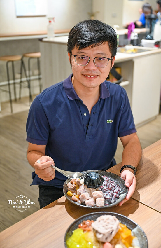 台中高CP值冰店,剉冰加煉乳不加價、手工熬煮配料-妮妮布魯