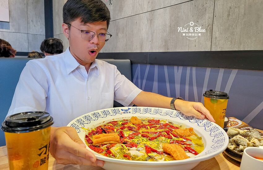 刁民酸菜魚第3家分店就在台中公益路，南屯宵夜美食新選擇 -妮妮布魯