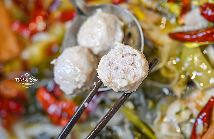 刁民酸菜魚第3家分店就在台中公益路，南屯宵夜美食新選擇 -妮妮布魯