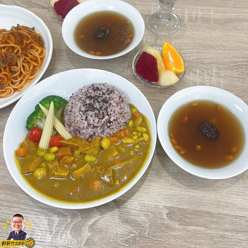 別有洞天的城市小秘境!師父們精心製作一道道美味的料理