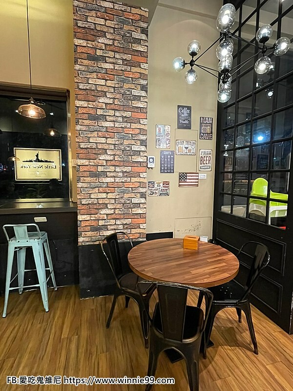 台中西屯【小紐約 Little New York Cafe’】高CP值大份量早午餐,義式料理推薦,深耕台中多年擁有好口碑,是東海中科商圈必吃美食,聚餐的好選擇