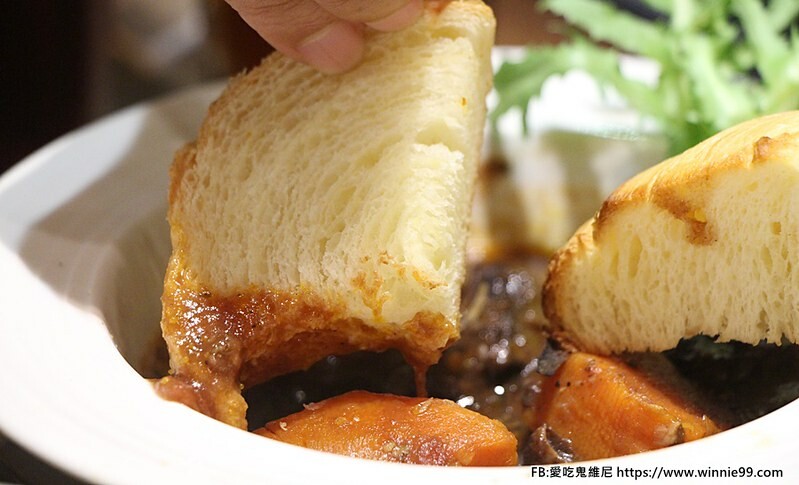 台中西屯【小紐約 Little New York Cafe’】高CP值大份量早午餐,義式料理推薦,深耕台中多年擁有好口碑,是東海中科商圈必吃美食,聚餐的好選擇