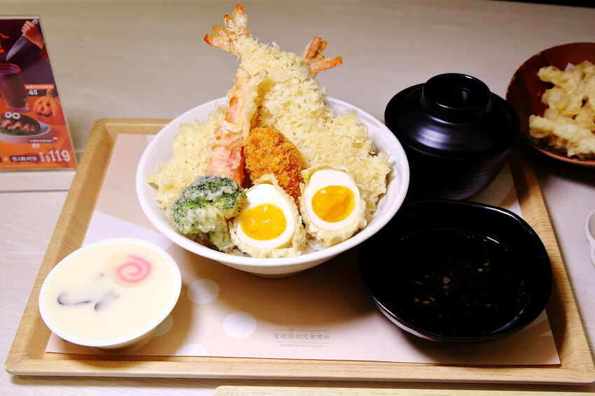 【定食8】秋冬菜單!10月萬聖餓趣味限定餐點,聯名YouTu