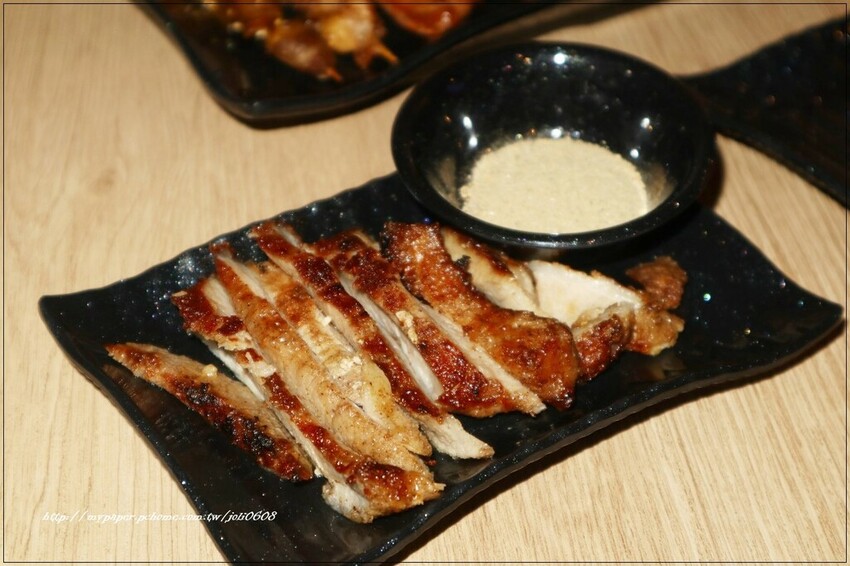 【虎烈串霸】桃園串燒推薦 桃園夜市宵夜推薦 平價美味燒烤 營業至凌晨三點 宵夜聚餐首選 附包廂